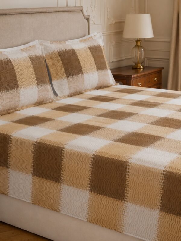 890101232901_3-1.jpg Restore Zinnia Queen Bedsheet Set